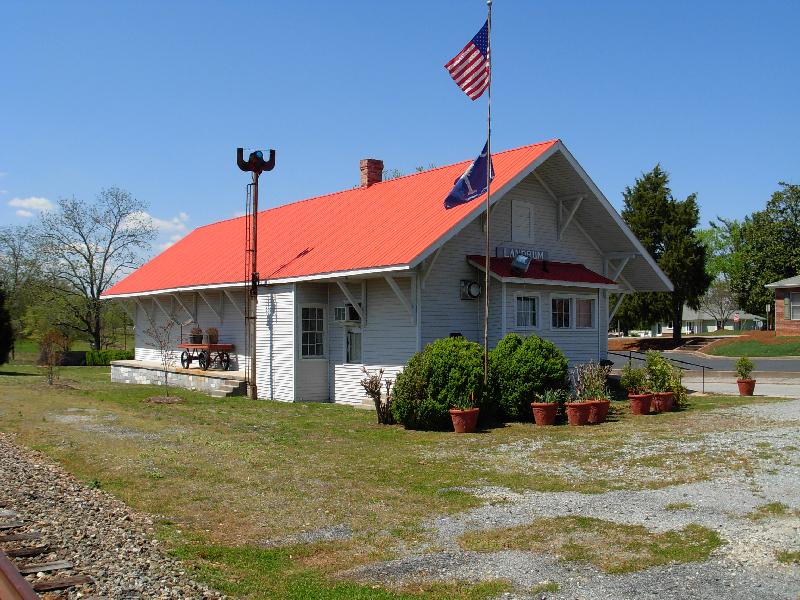 Landrum, SC