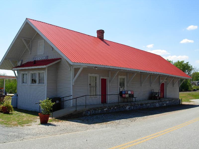 Landrum, SC
